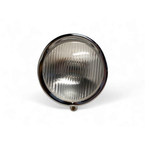 Framlykta Silver/106mm cc fästhål (Puch Maxi/Mustang Mamba), Reservdelar till moped, RINAB, moped, 